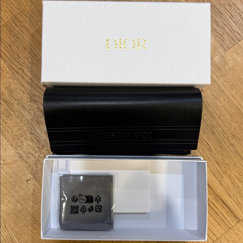 Dior VeryDior S1I 54mm Square Sunglasses - Picture 11 of 13